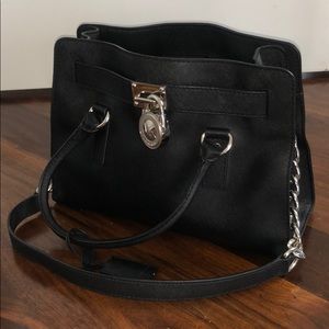 Micheal Kors Black Shoulder Bag